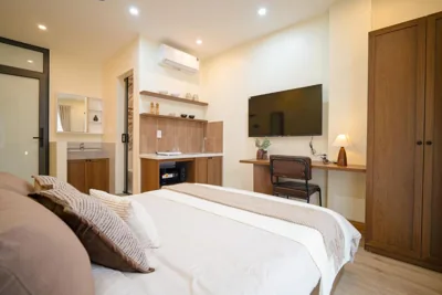 Habitación doble con baño privado — La Maison Rose - No 17 Ly Nam De